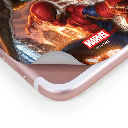 Marvel Spiderman Group Wall iPhone 8 Plus Skin